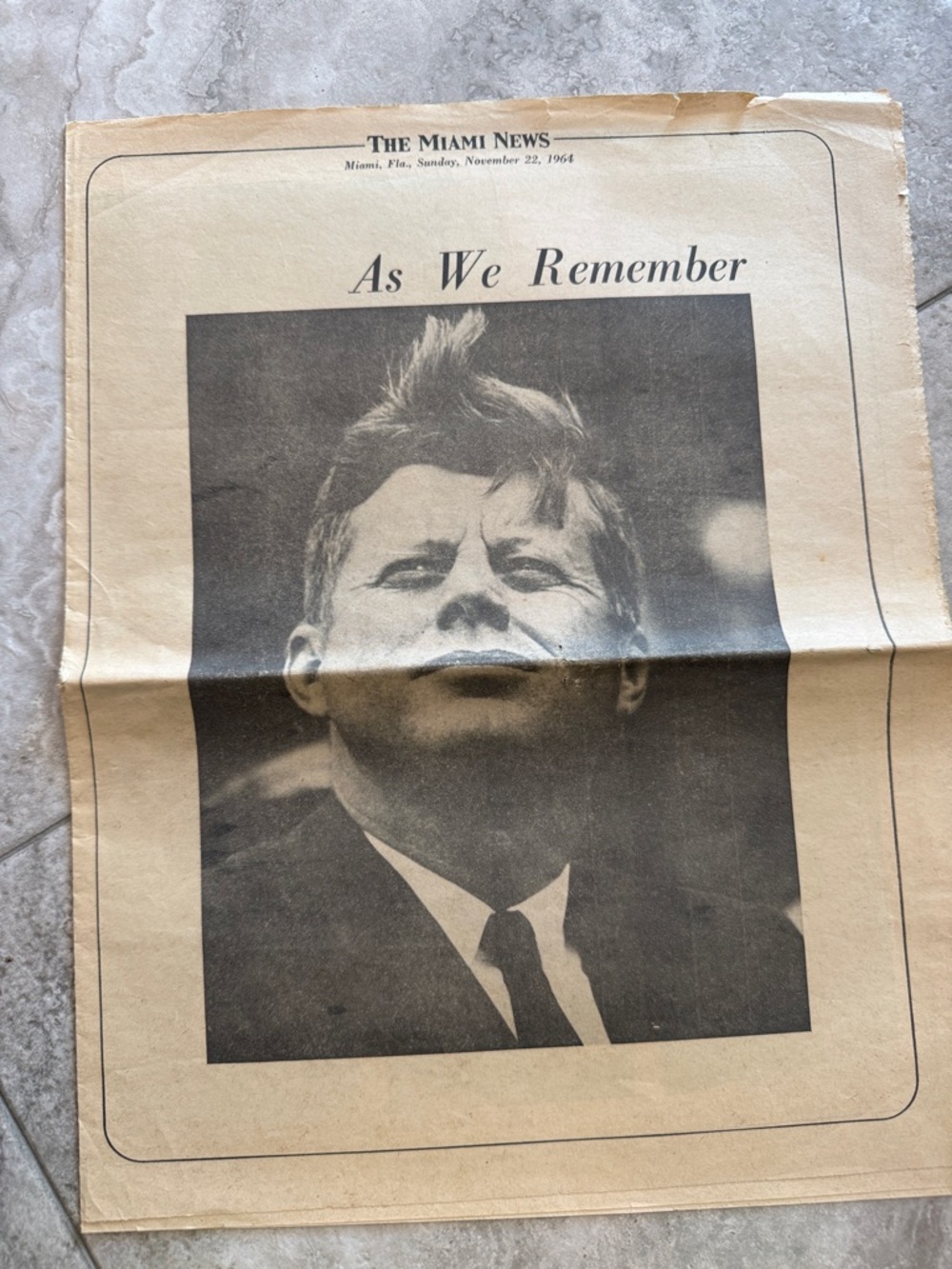 John F. Kennedy As We Remember November 22,1964 Miami News special full section